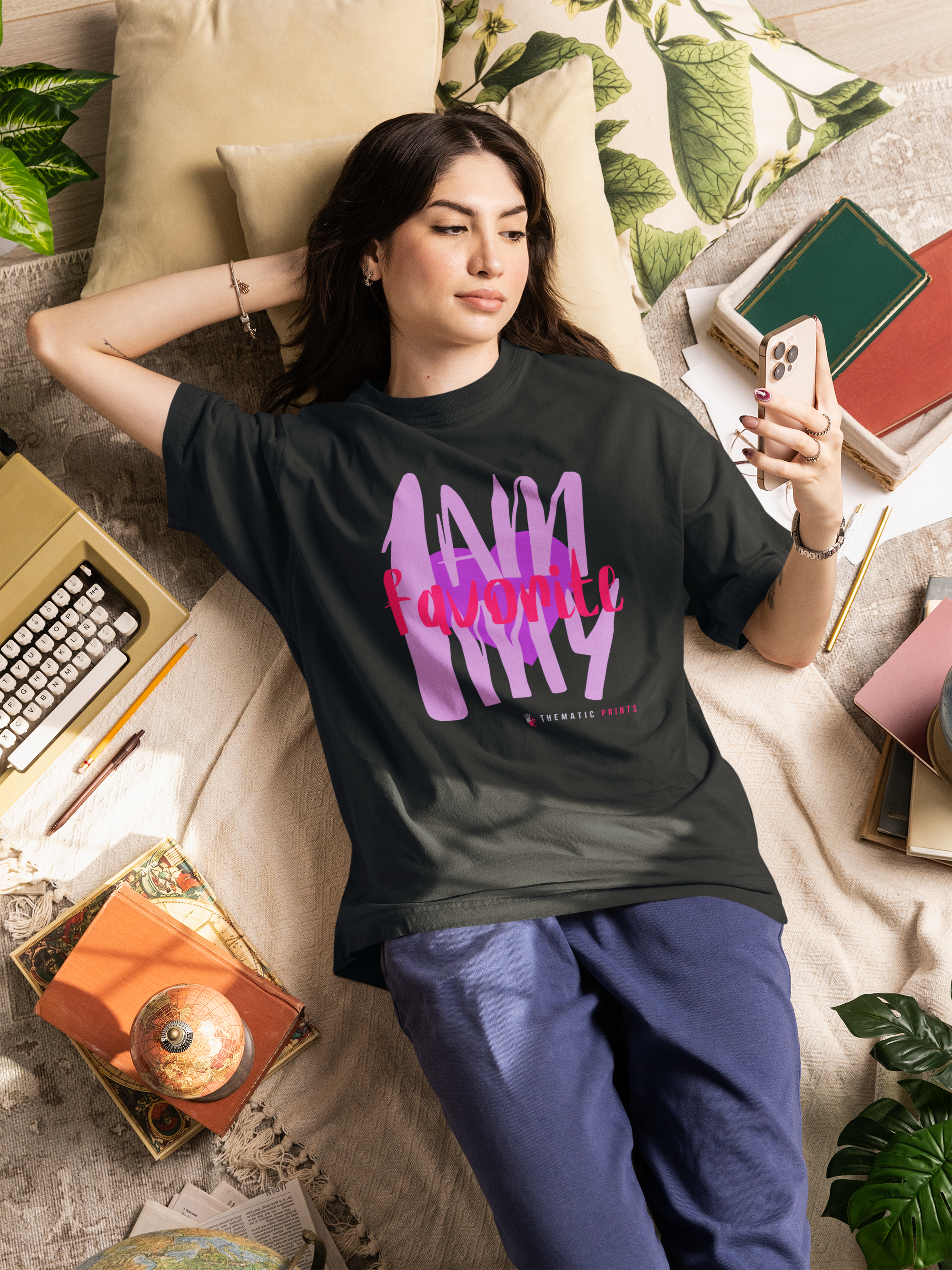 Self Love Typography Women's Oversized T-Shirt - I am my favorite