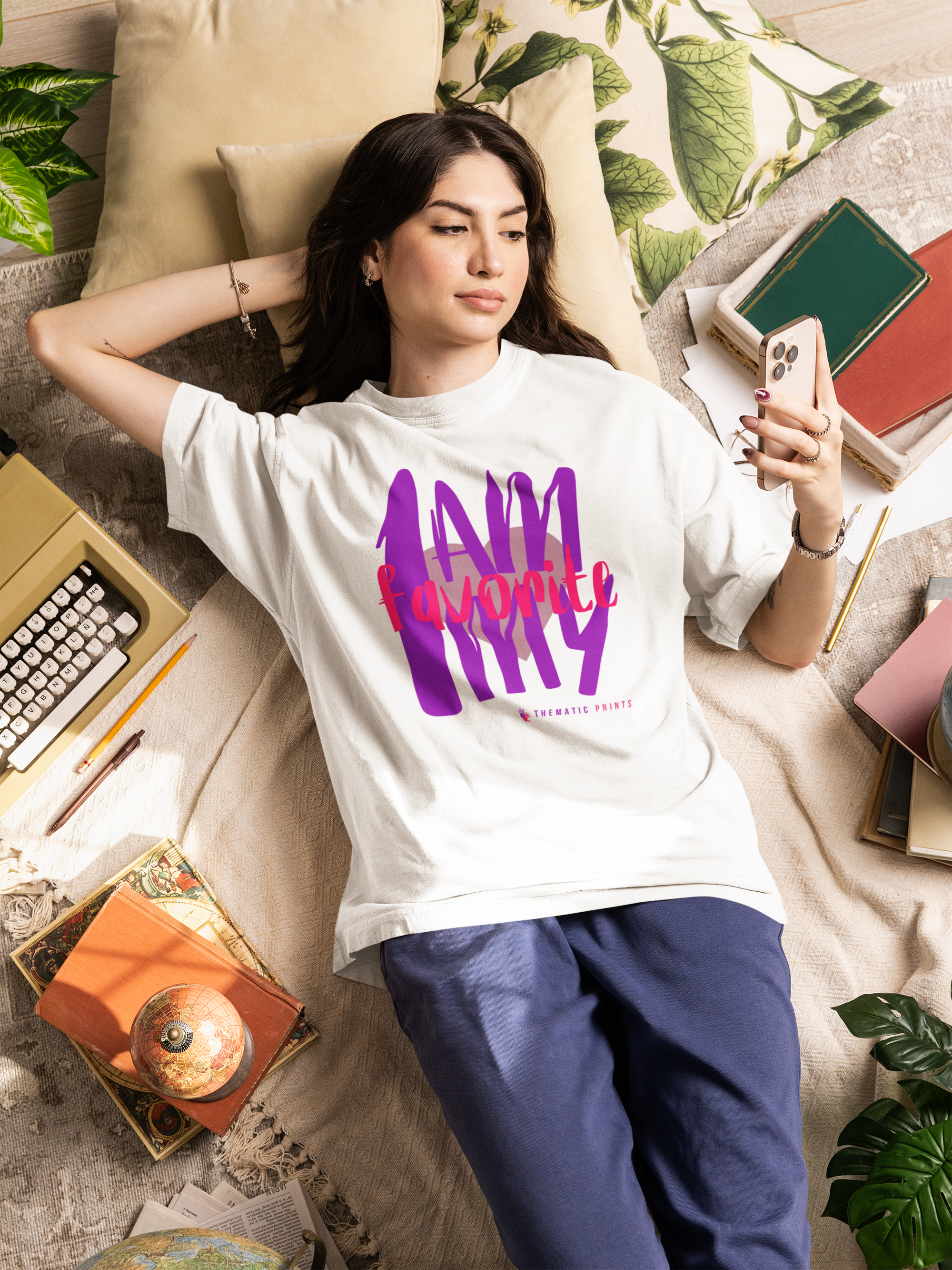 Self Love Typography Women's Oversized T-Shirt - I am my favorite
